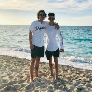 Meet your Posher, Abraham